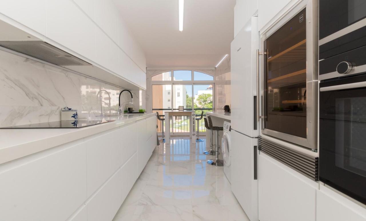 Houze_Lovely Flat With Swimming Pool! Кашкайш Экстерьер фото